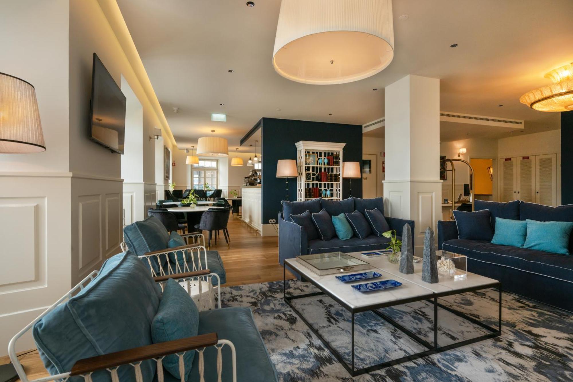 Dona Maria Hotel Figueira da Foz Luaran gambar