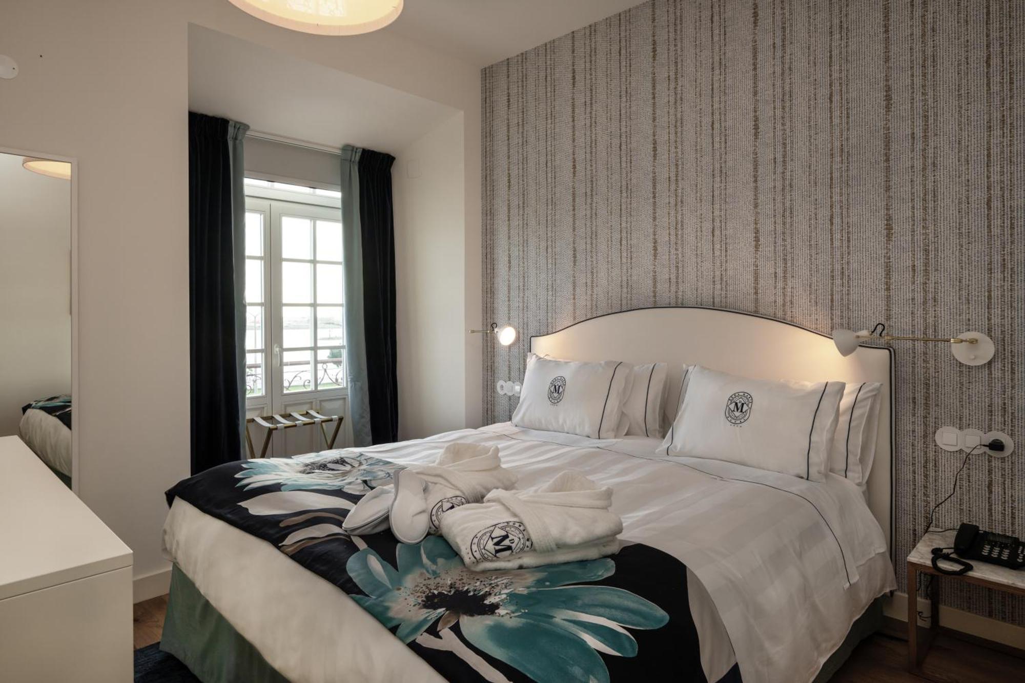 Dona Maria Hotel Figueira da Foz Luaran gambar